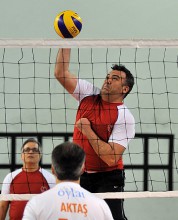 İNEGÖL VOLEYBOL İÇİN SAHAYA ÇIKTI